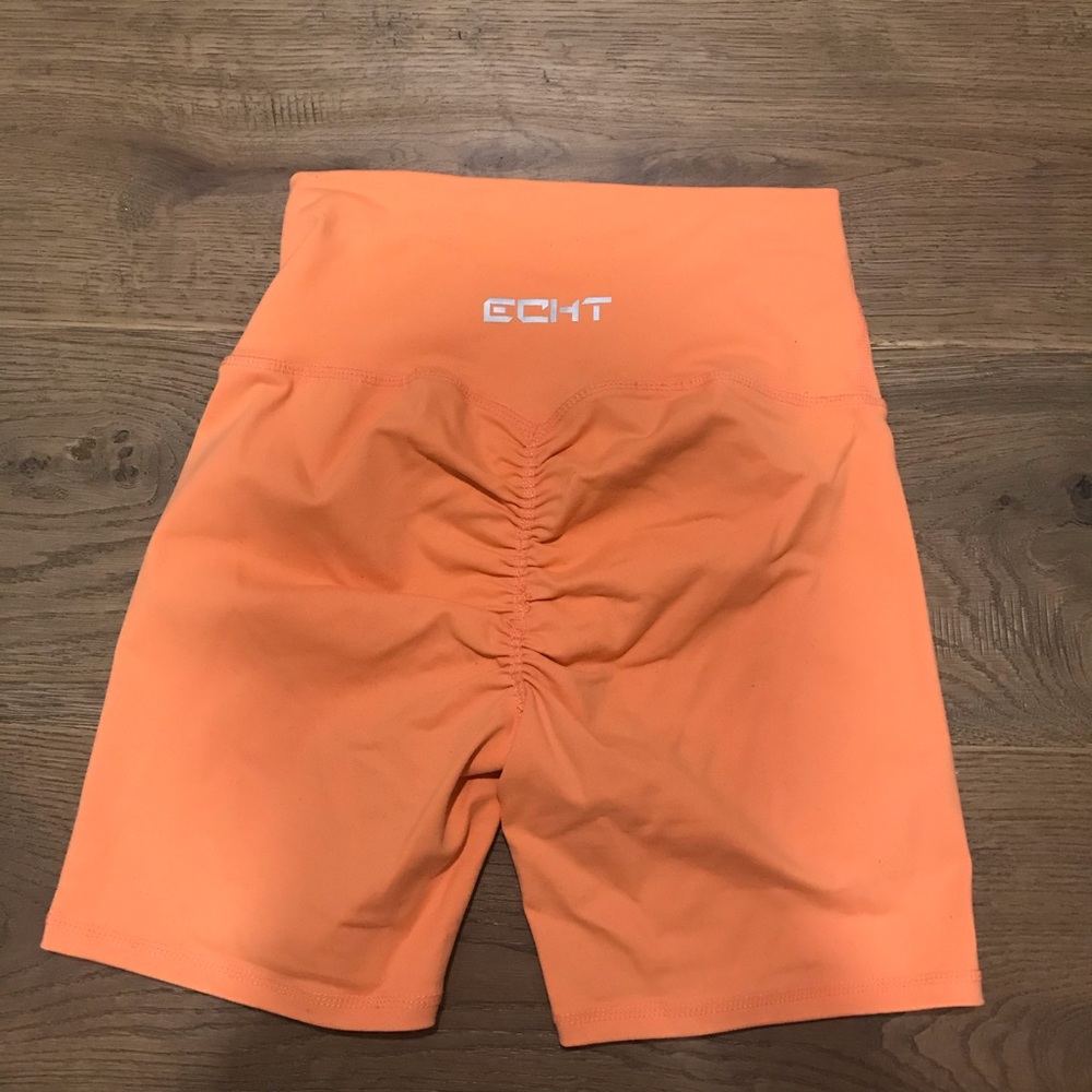 ECHT Scrunch Butt Biker Shorts